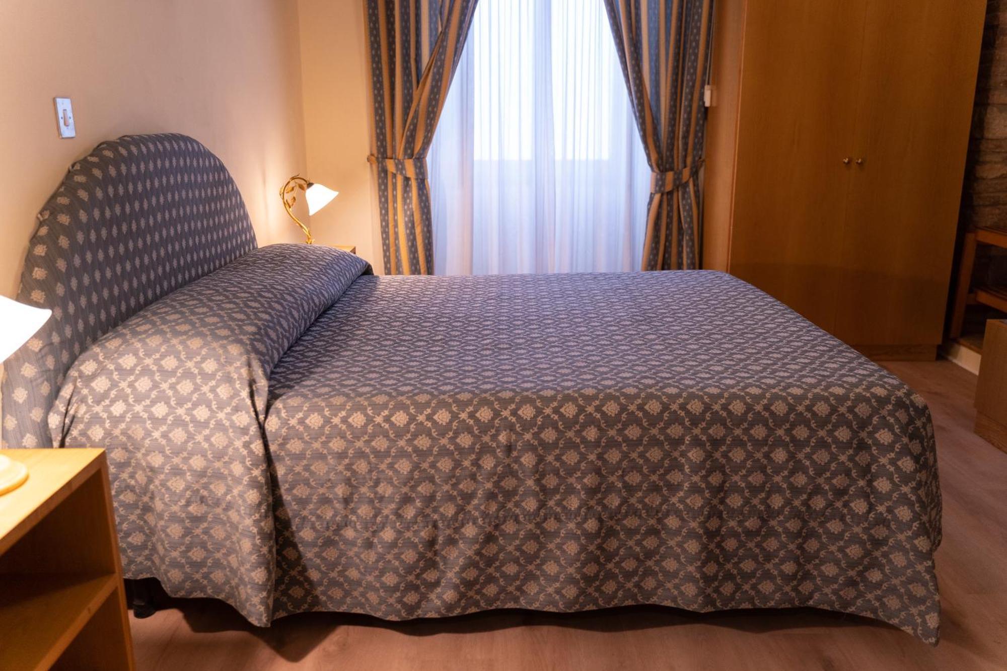 Hotel Belvedere Ассізі Екстер'єр фото
