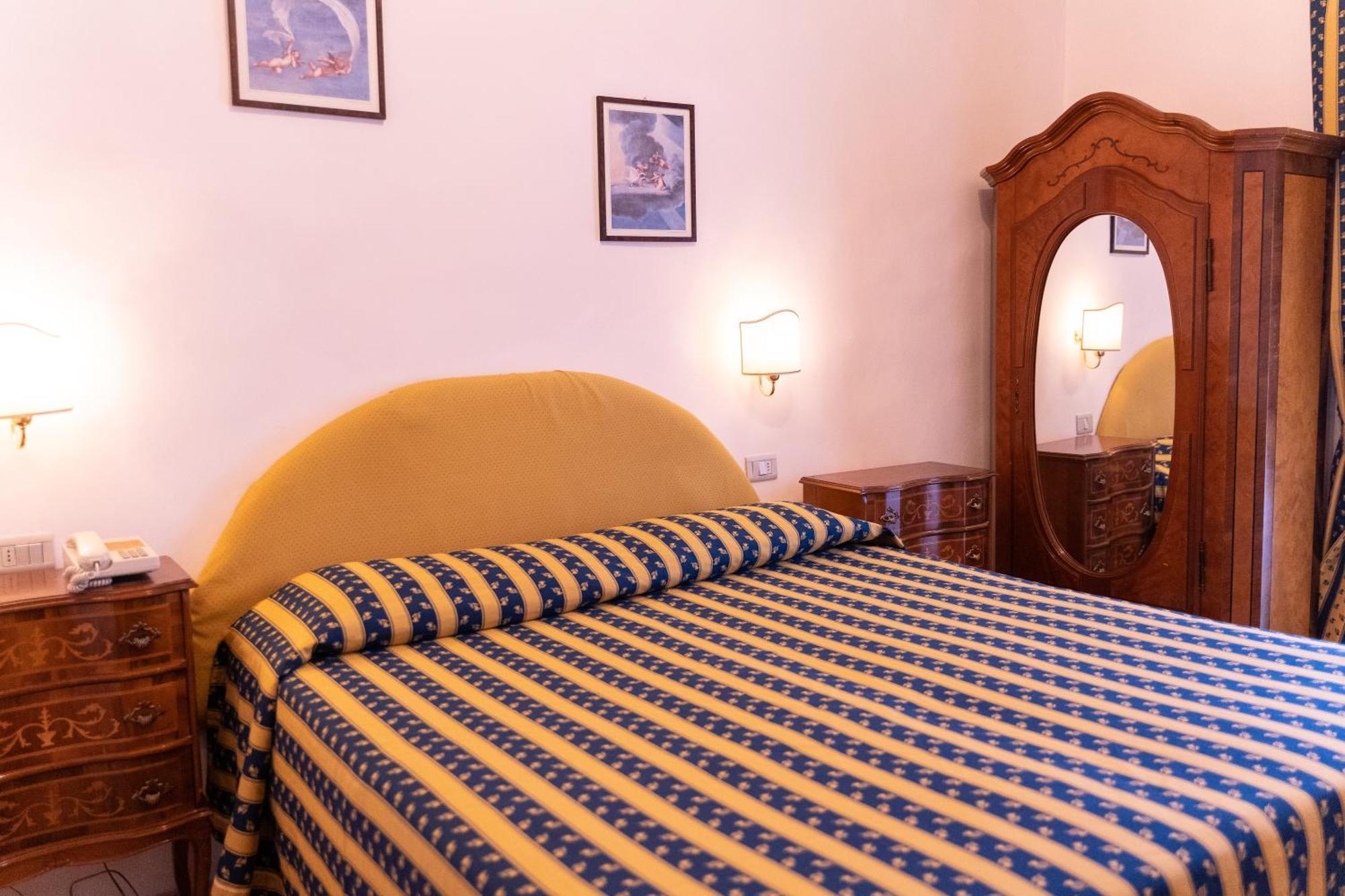 Hotel Belvedere Ассізі Екстер'єр фото